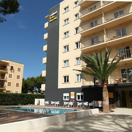 Cabot Tres Torres Apartment