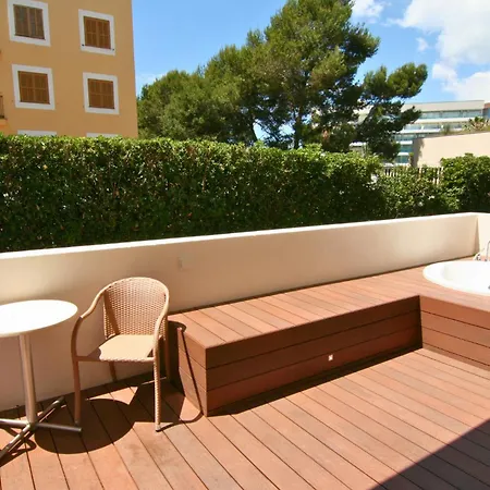 Cabot Tres Torres Apartamento *