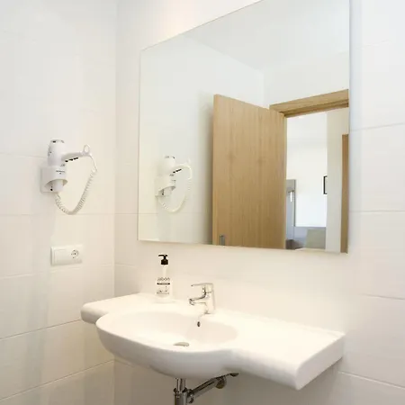 Cabot Tres Torres Apartmán *